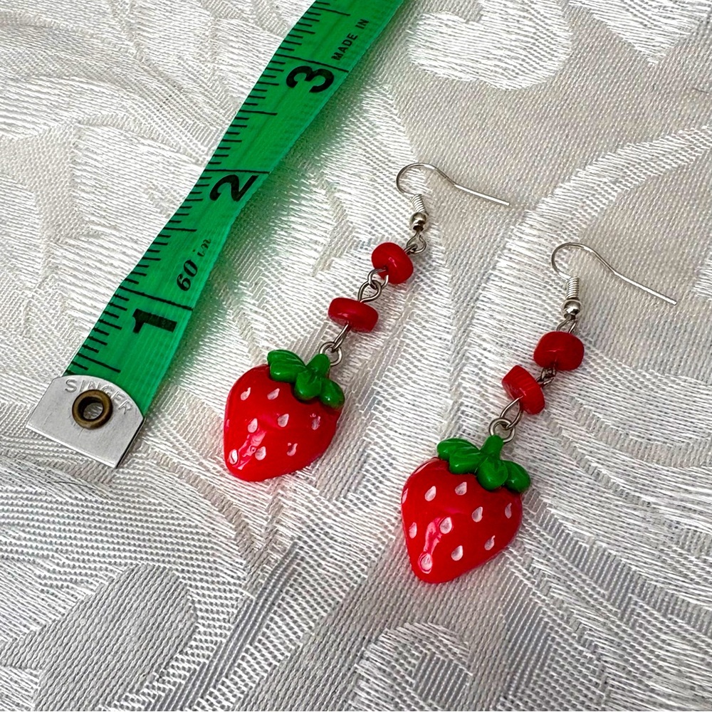 Handmade strawberry 🍓 earrings